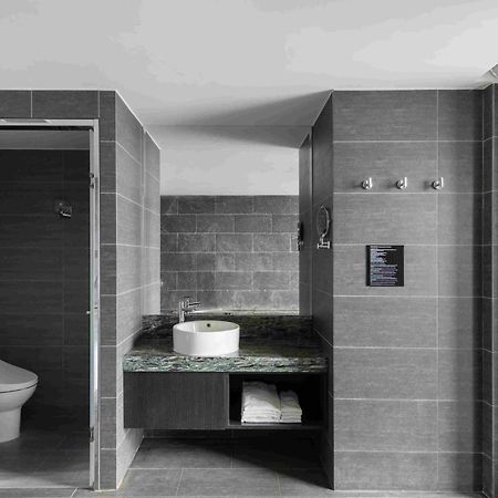 Lakeshore Hotel Суао Екстериор снимка
