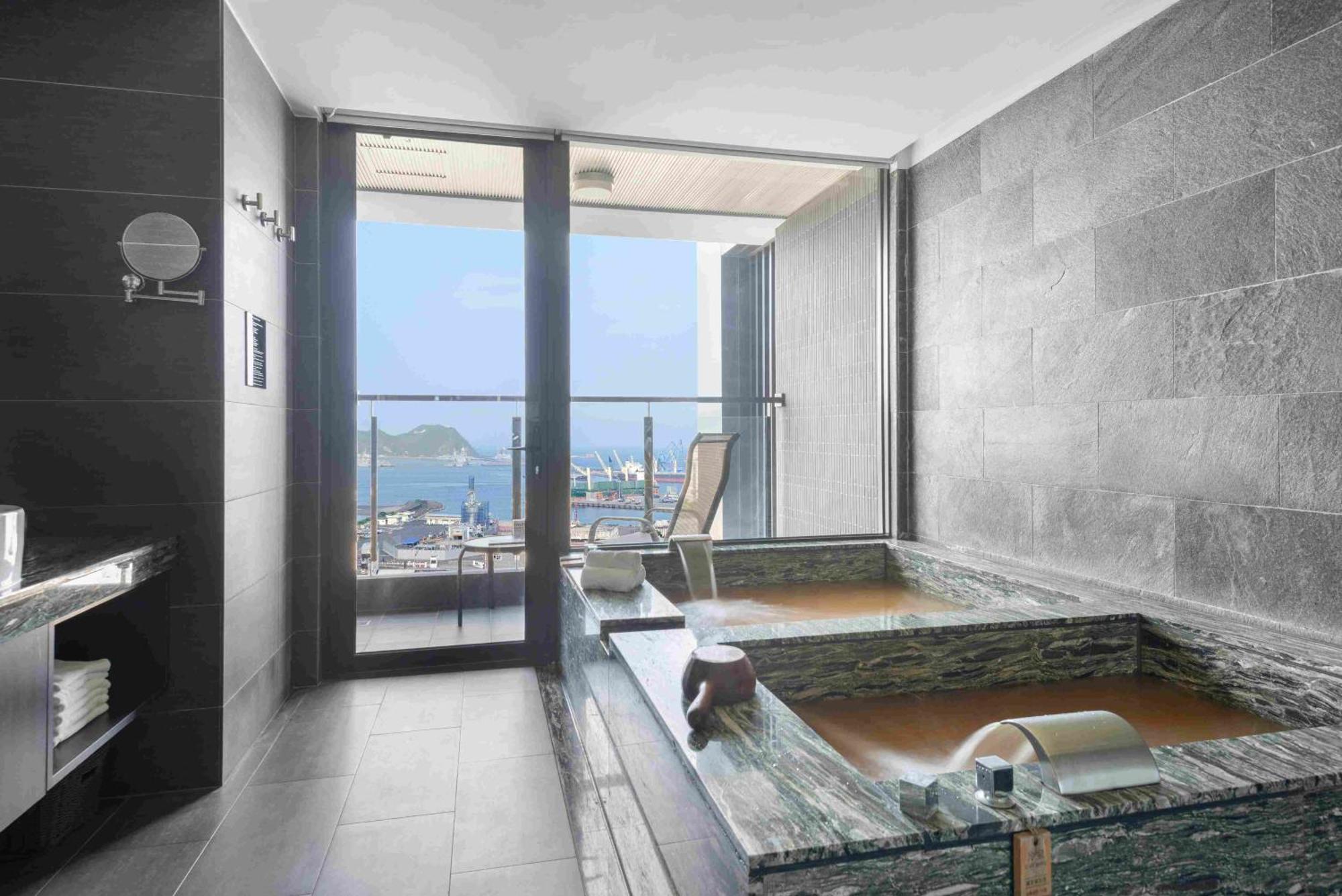 Lakeshore Hotel Суао Екстериор снимка